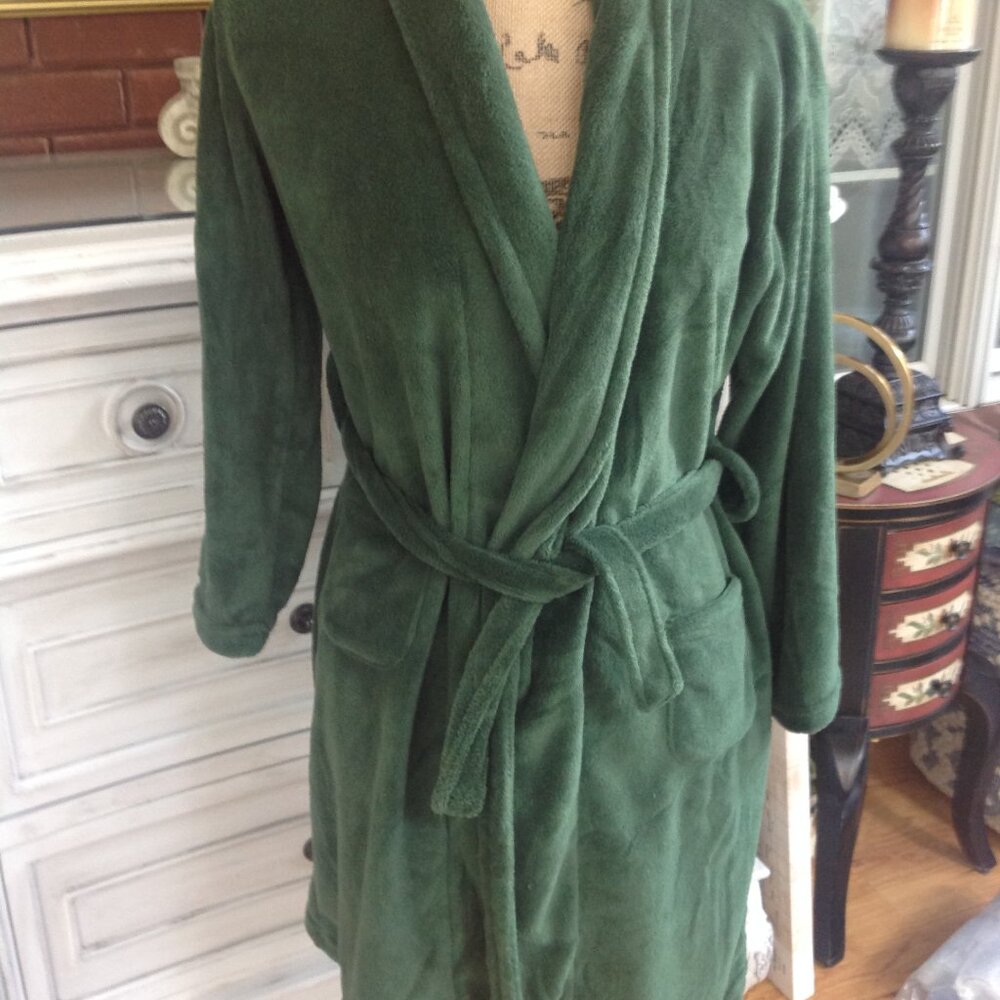 Boys Sz 12 Green Robe
